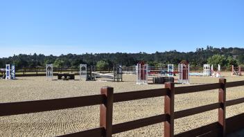 Outdoor jumping arena