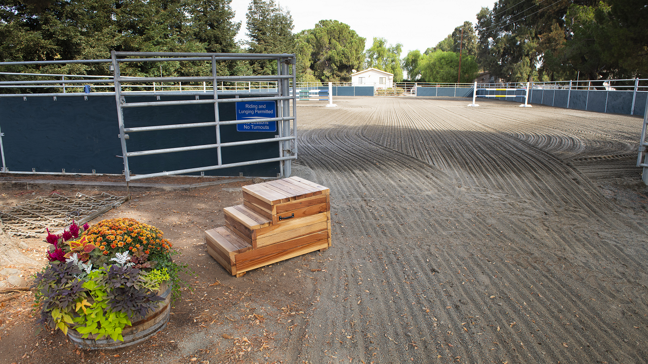Picture of CEH riding arena